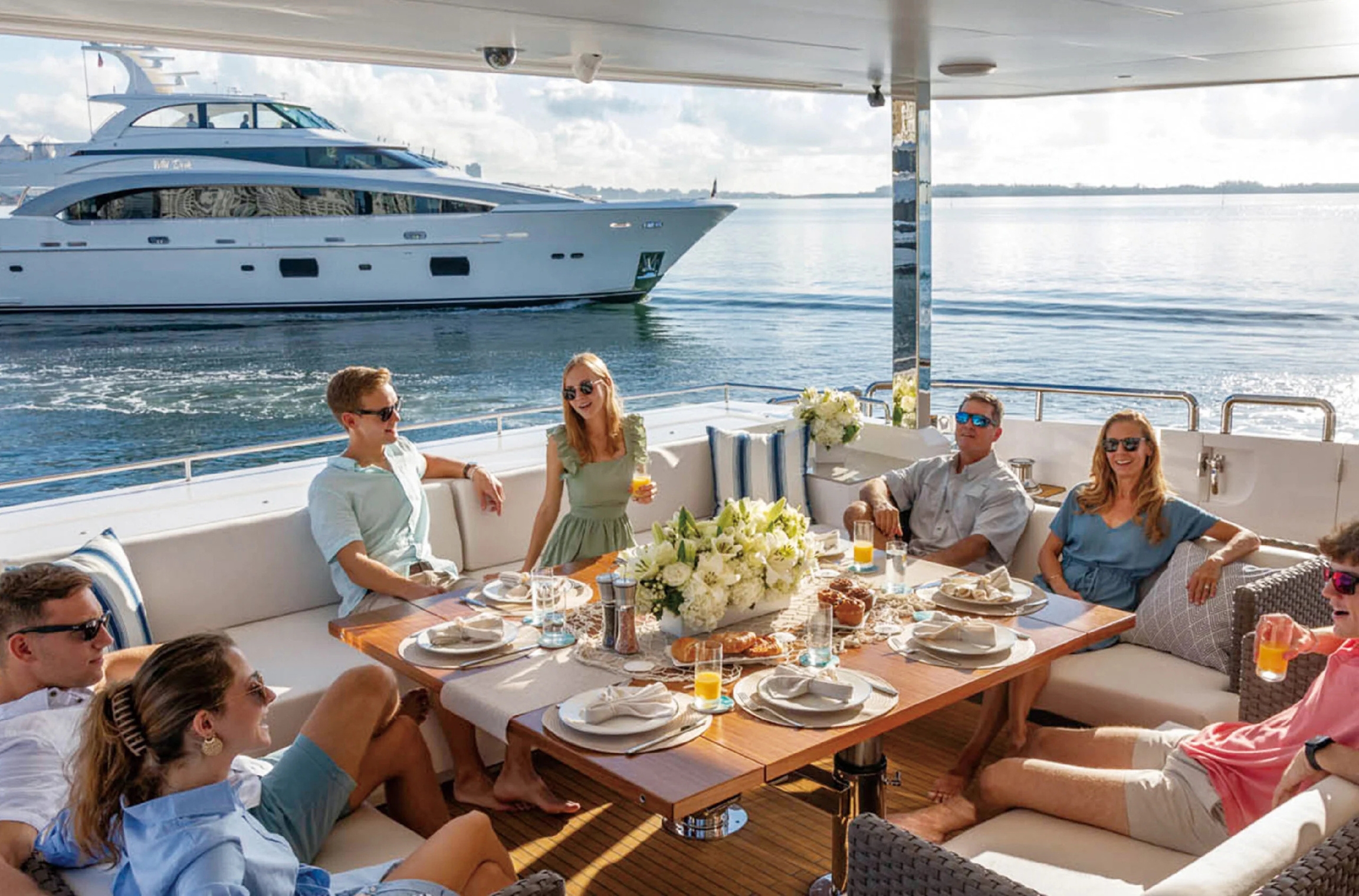 Luxury Yacht 3